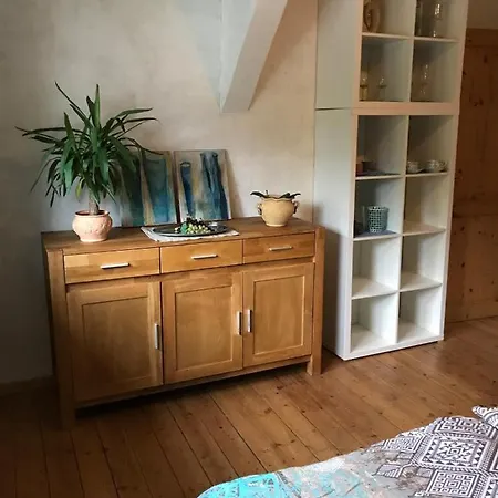 Dachgeschosswohnung Direkt Am Wald Малов