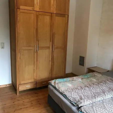 Dachgeschosswohnung Direkt Am Wald * Малов